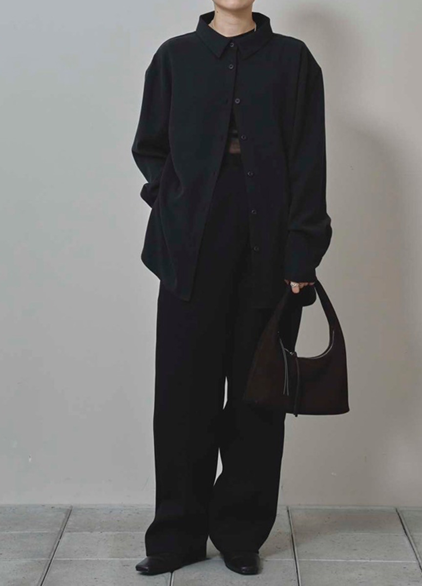 蜜桃緞寬版襯衫